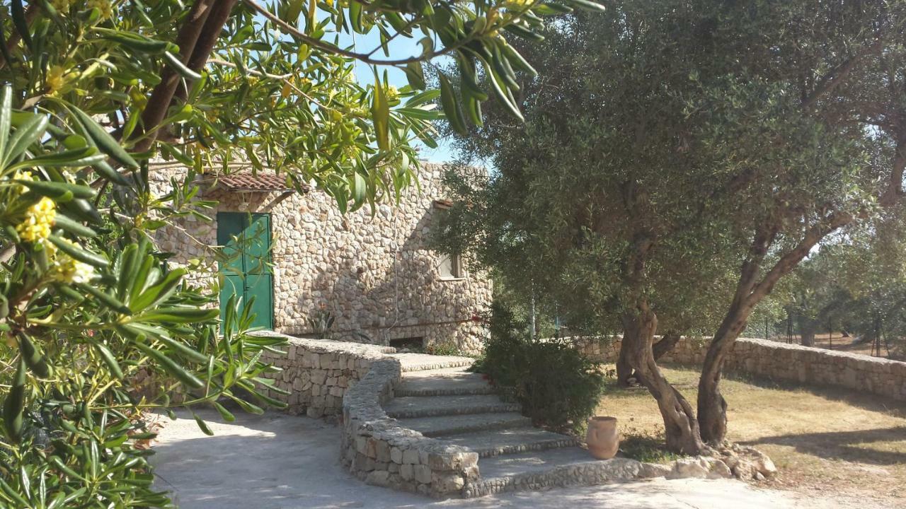 레우카 Specchiulla B&B 외부 사진